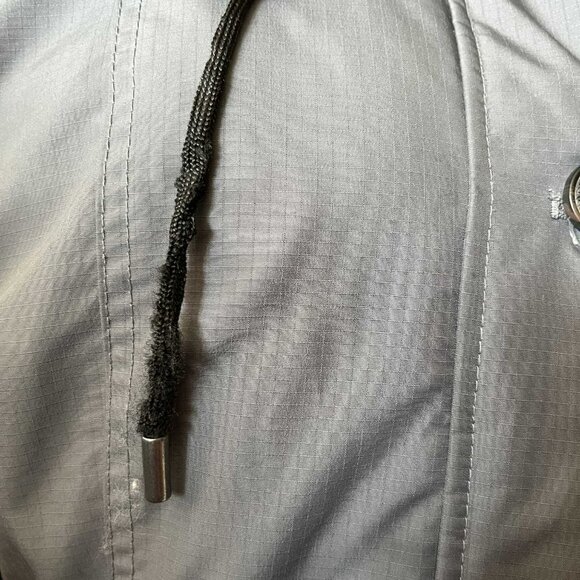 Abercrombie & Fitch Premium Arctic Parka Women's Gray Faux Fur Hood size Medium - Picture 5 of 8